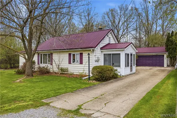 3287 Whitehaven Road, Grand Island, NY 14072