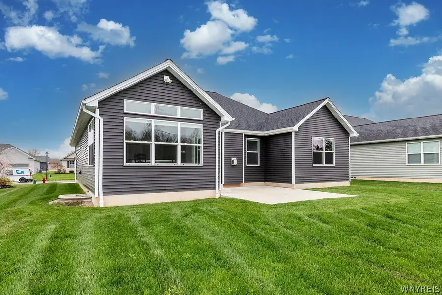 92 Country Club Court, Grand Island, NY 14072 - #3