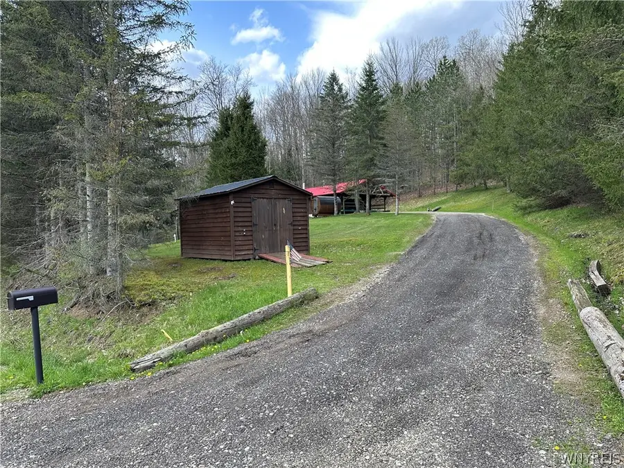 4098 Barker Run Road, Great Valley, NY 14741 - #3