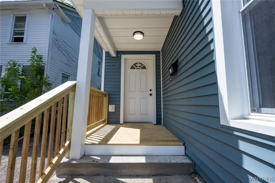 7 Pleasant Street, Le Roy, NY 14482 - #3