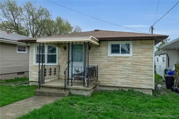 54 N Shore Drive, Buffalo, NY 14219