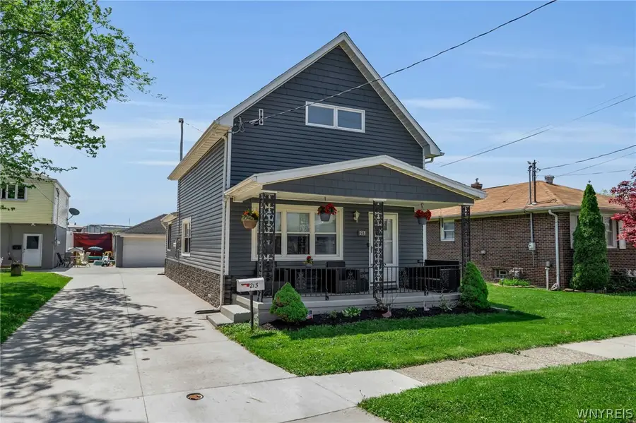 213 Gates Street, Buffalo, NY 14212 - #2