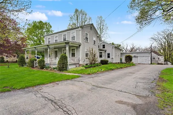 7098 State Road, Hamburg, NY 14075