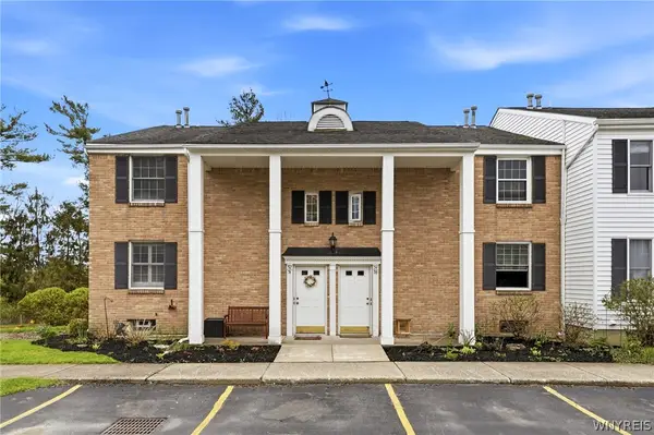 270 Buffalo Road #52, East Aurora, NY 14052