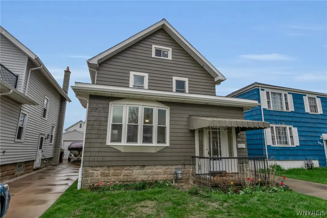 201 Mang Avenue, Buffalo, NY 14217 - #1