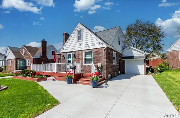 92 Mapleview Road, Cheektowaga, NY 14225