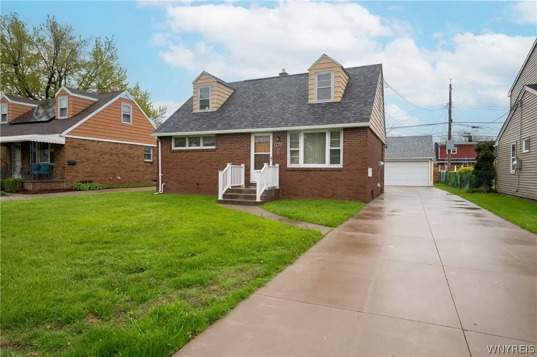 279 N Pleasant Parkway, Buffalo, NY 14206 - #1