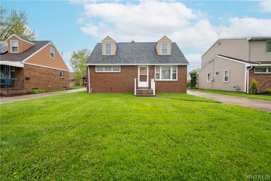 279 N Pleasant Parkway, Buffalo, NY 14206 - #2