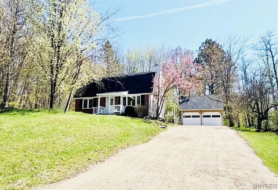 2099 Weiser Court, North Collins, NY 14111 - #2