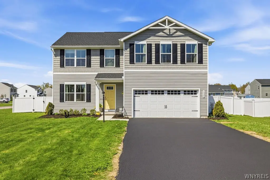 6228 Hoover Road, Sanborn, NY 14132 - #1