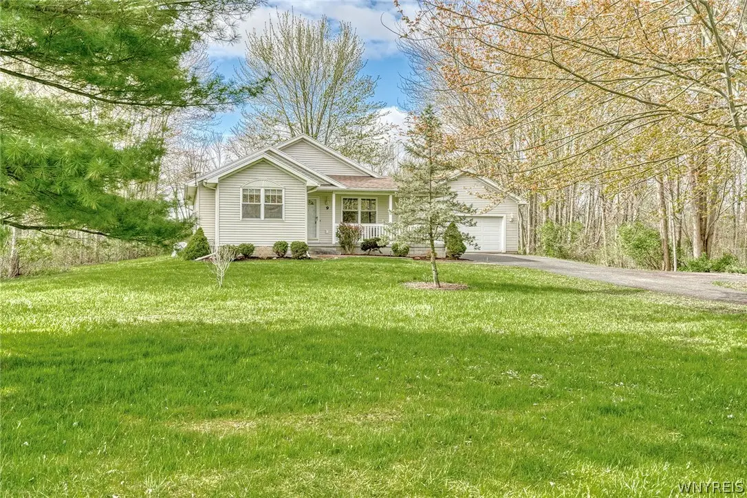 9 Gilmore Road, Brockport, NY 14420 - #1