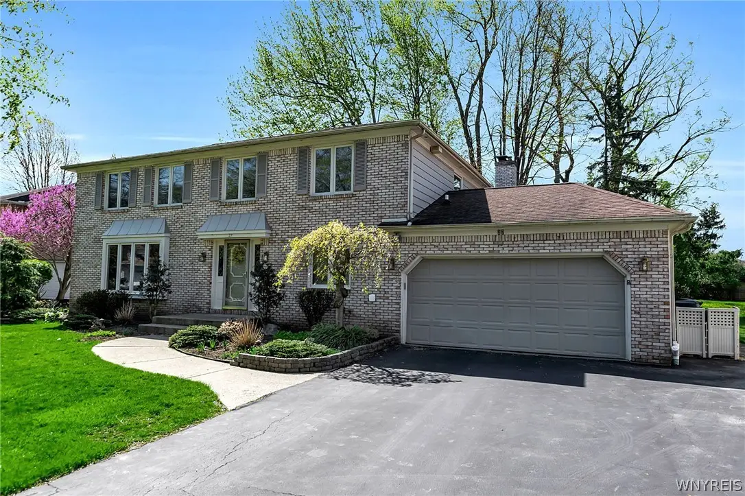27 Cheshire Lane, East Amherst, NY 14051 - #1