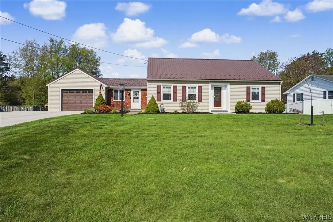 62 W Edgewood Drive, Springville, NY 14141 - #1
