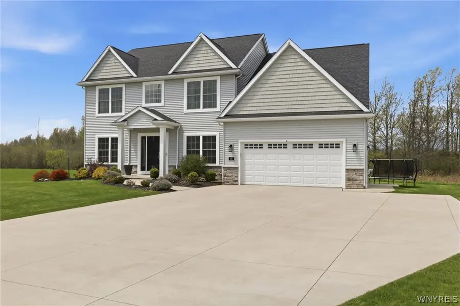 85 Windham Court, Grand Island, NY 14072 - #3
