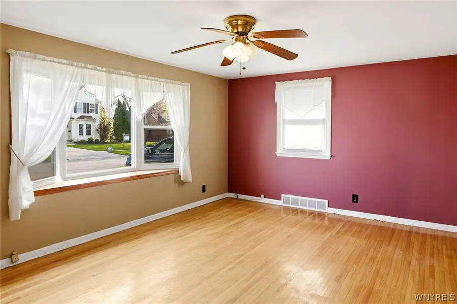 180 Mcconkey Drive, Buffalo, NY 14223 - #3