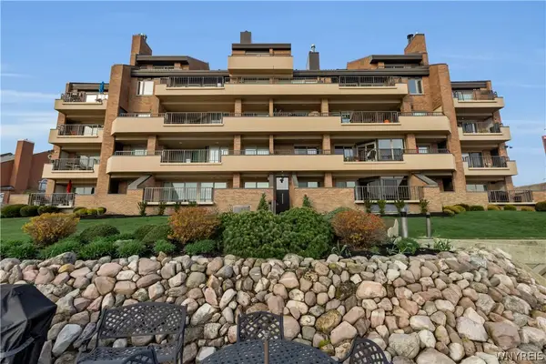 40 Waterfront Circle #401, Buffalo, NY 14202
