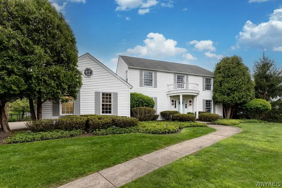 7 Fox Chapel Drive, Orchard Park, NY 14127 - #2