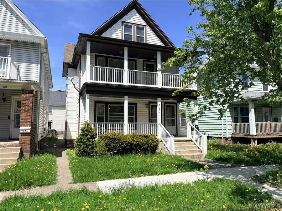 2204 La Salle Avenue, Niagara Falls, NY 14301 - #3