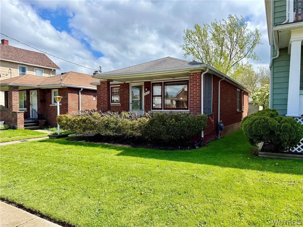 1157 La Salle Avenue, Niagara Falls, NY 14301 - #1
