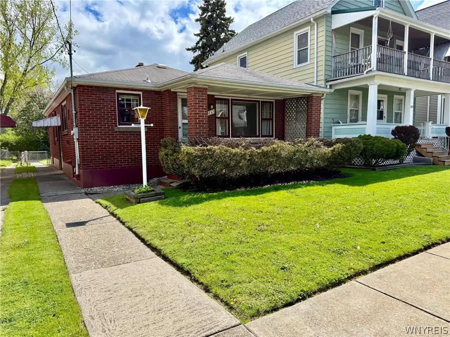 1157 La Salle Avenue, Niagara Falls, NY 14301 - #3
