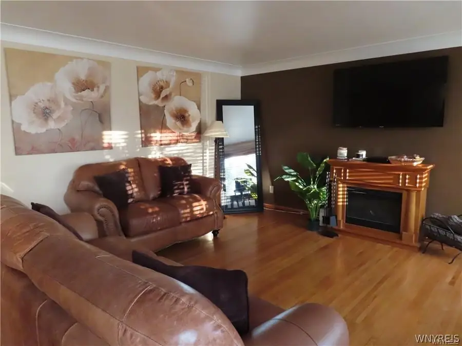 297 Sunrise Boulevard, Buffalo, NY 14221 - #3