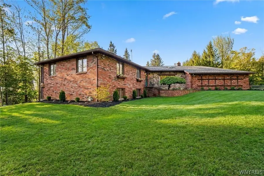 1750 Center Street, East Aurora, NY 14052 - #2