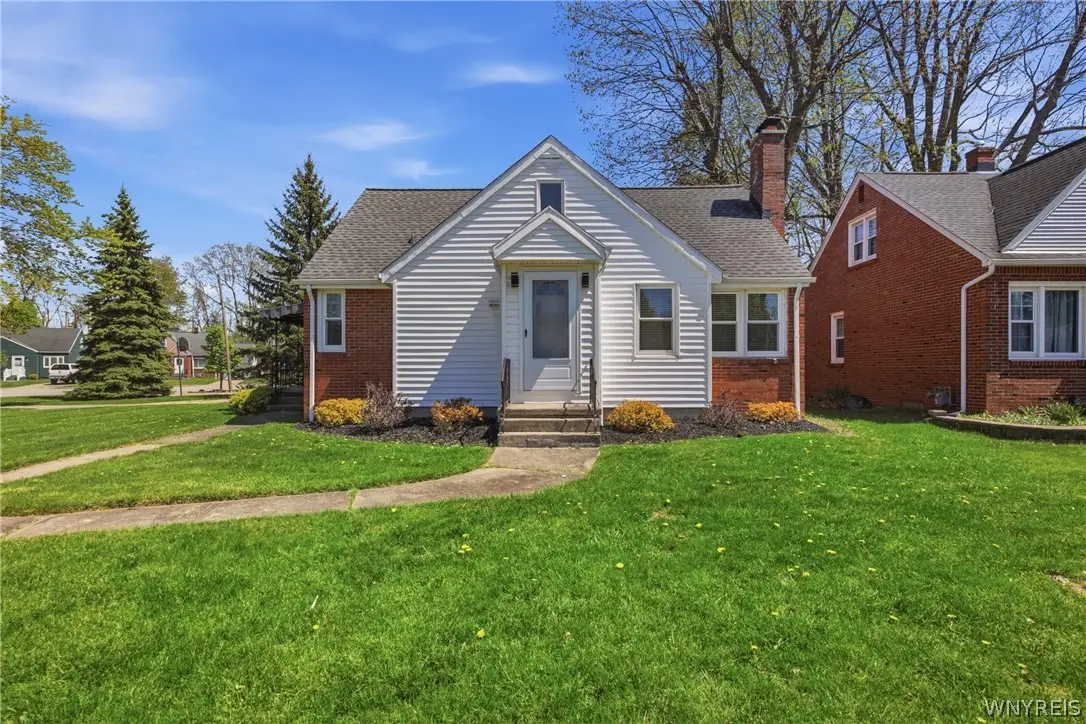137 Columbia Parkway, West Seneca, NY 14224 - #1