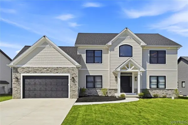 60 Streamsong Court, East Amherst, NY 14051