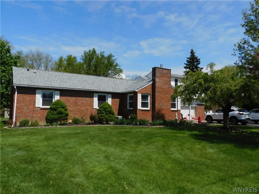 720 Fisher Road, West Seneca, NY 14224 - #2