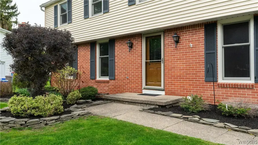 17 Fox Chapel Court, Buffalo, NY 14221 - #2