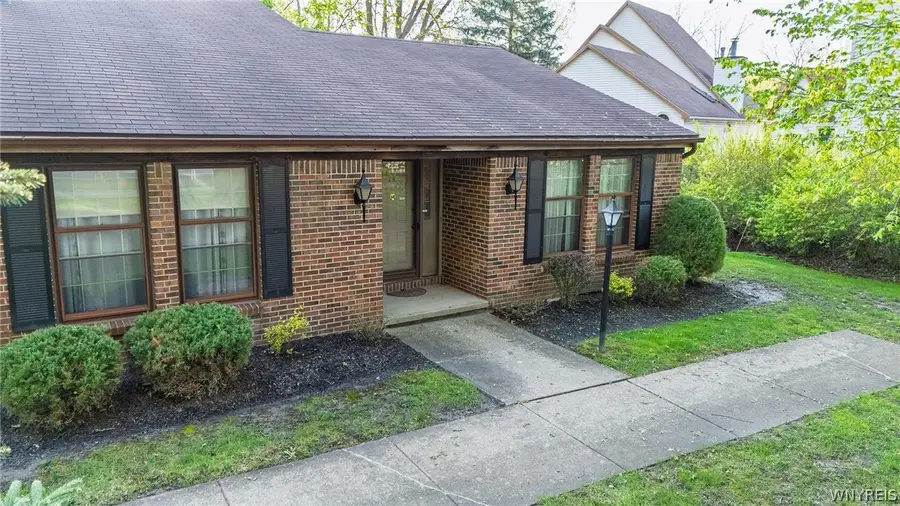 15 Cimarand Drive, Buffalo, NY 14221 - #2