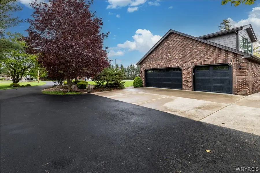 4950 East River Road, Grand Island, NY 14072 - #3