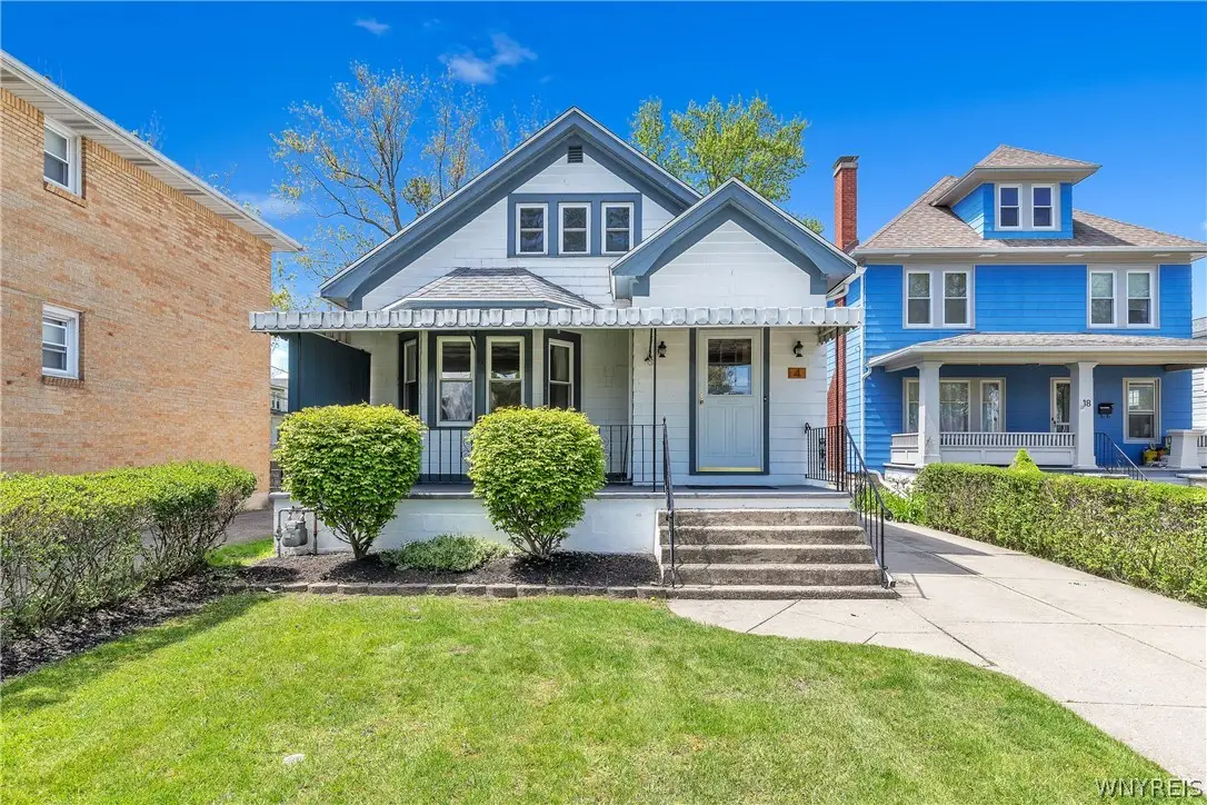 4 Hawthorne Ave, Tonawanda, NY 14223 - #1