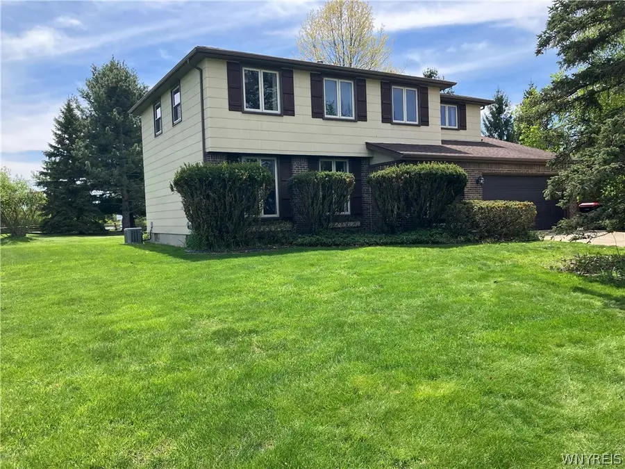 10 Pheasant Run Lane, Lancaster, NY 14086 - #2