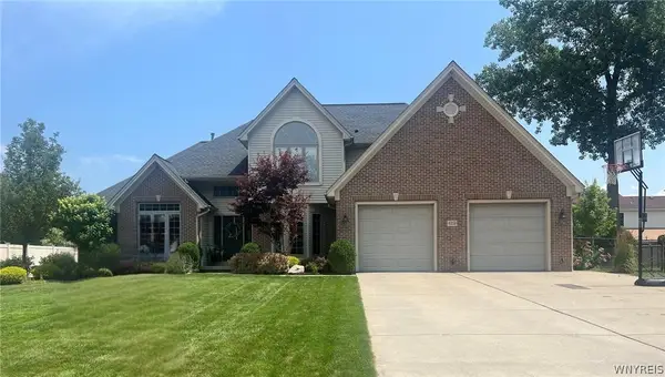 4059 Foxwood Lane, Buffalo, NY 14221