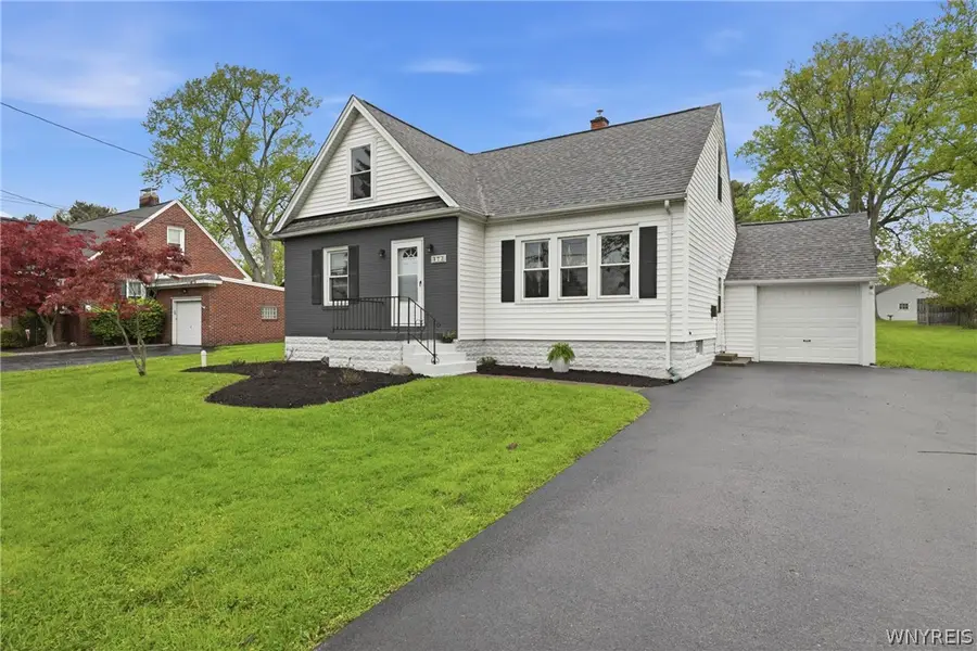 472 East And West Road, Buffalo, NY 14224 - #2