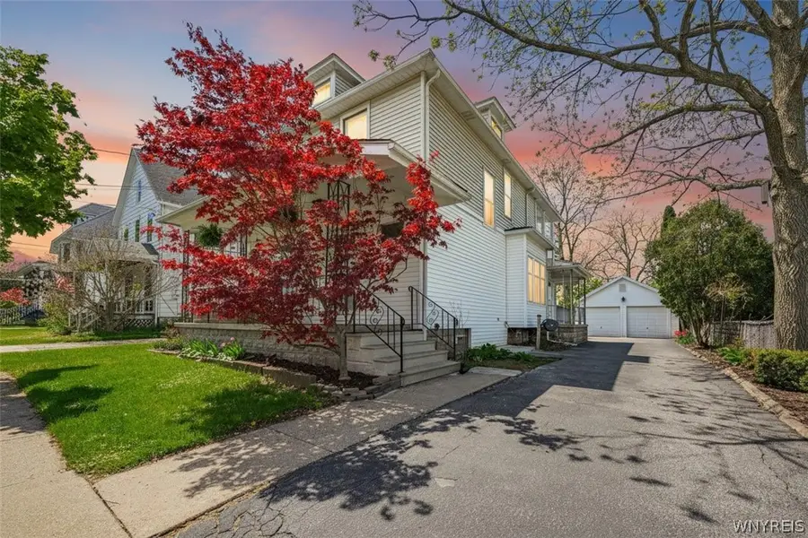 7 Woodlawn Avenue, Lancaster, NY 14086 - #2