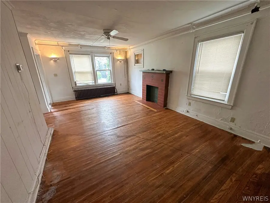32 Custer Street, Buffalo, NY 14214 - #3