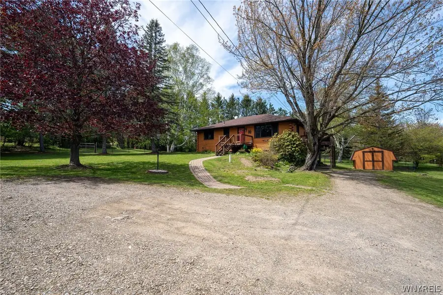 335 Capitol, Holland, NY 14080 - #2