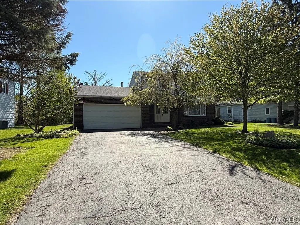 4669 W Park Drive, Lewiston, NY 14092 - #1