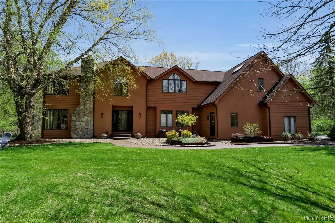 4789 Shimerville Road, Clarence, NY 14031 - #1