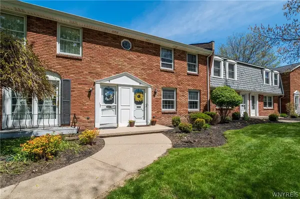 40 Guilford Lane #D, Williamsville, NY 14221