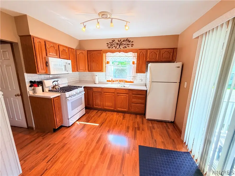 107 Downing Street, Buffalo, NY 14220 - #3