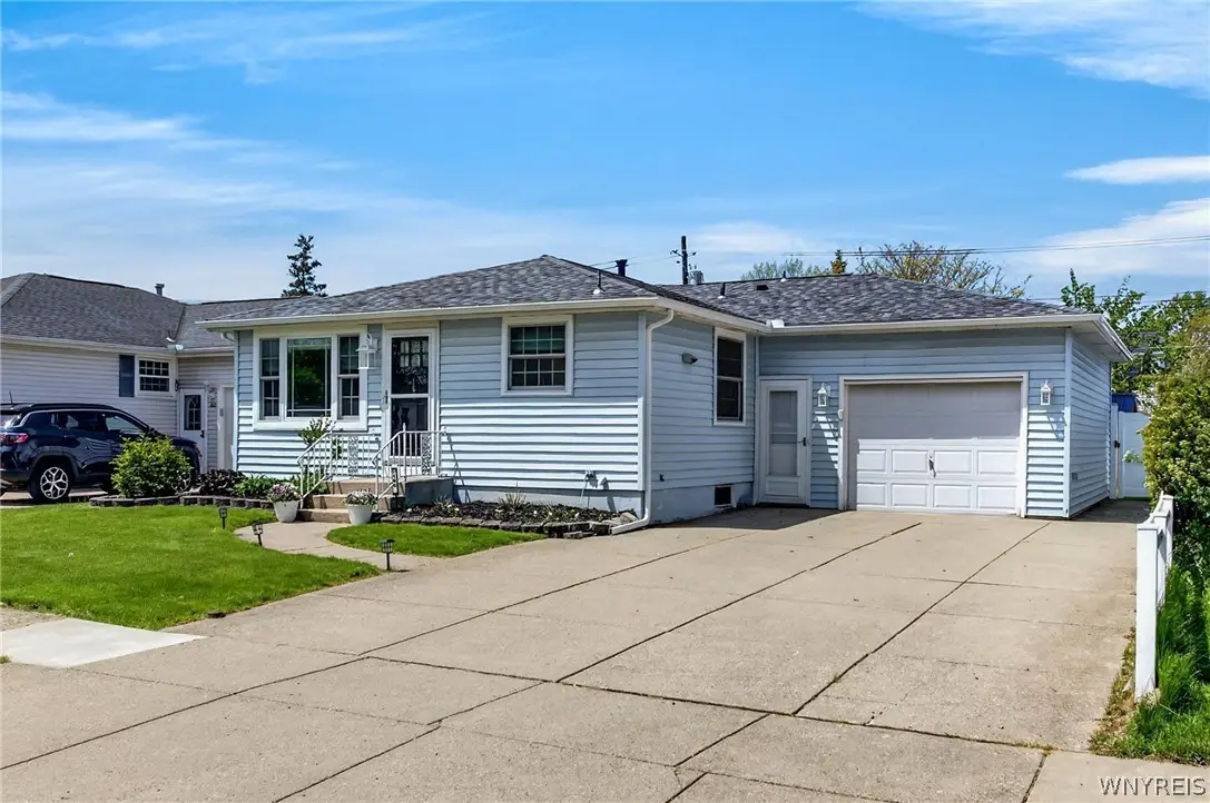 166 Dean Road, Depew, NY 14043 - #1