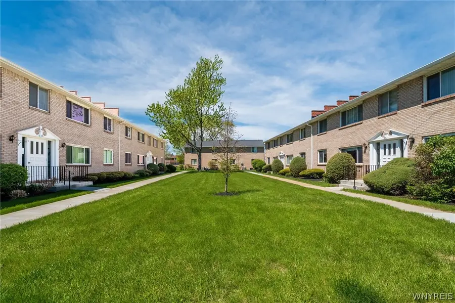 135 Old Lyme Drive #2, Williamsville, NY 14221 - #3