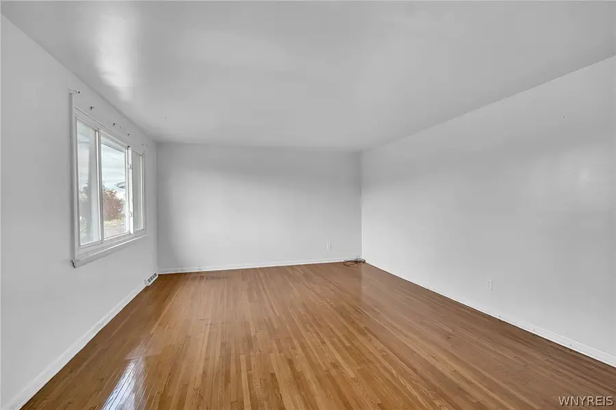 35 Crandon Boulevard, Buffalo, NY 14225 - #3