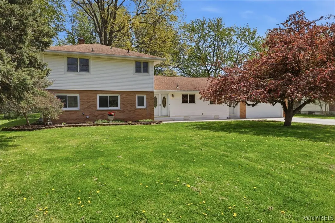 3499 Baseline Road, Grand Island, NY 14072 - #1