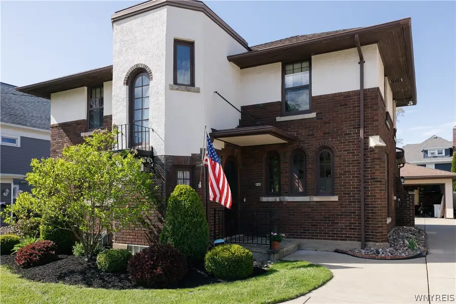 942 Harrison Avenue, Niagara Falls, NY 14305 - #2
