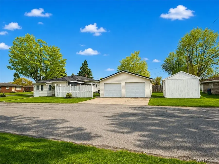 96 Della Drive, Buffalo, NY 14218 - #3