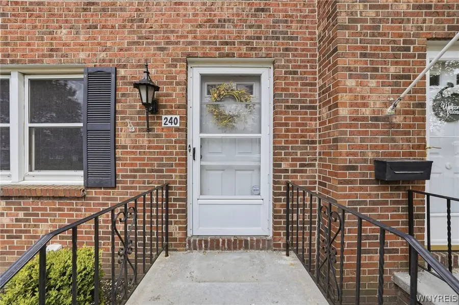240 Wimbledon Court, Buffalo, NY 14224 - #3